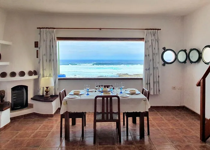 Lanzarote Casa Azul * 라 산타