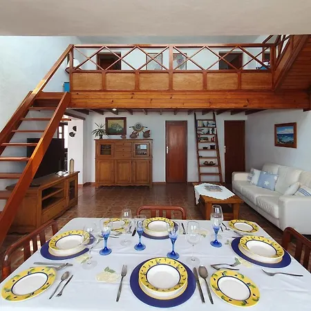 Дом отдыха Lanzarote Casa Azul